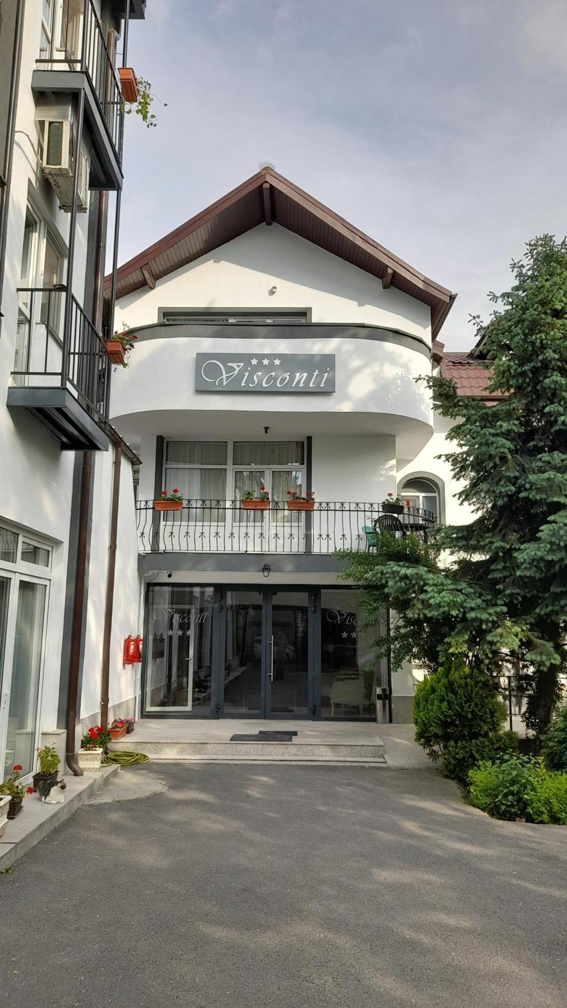 Visconti Militari Hotel Bukarest Kültér fotó